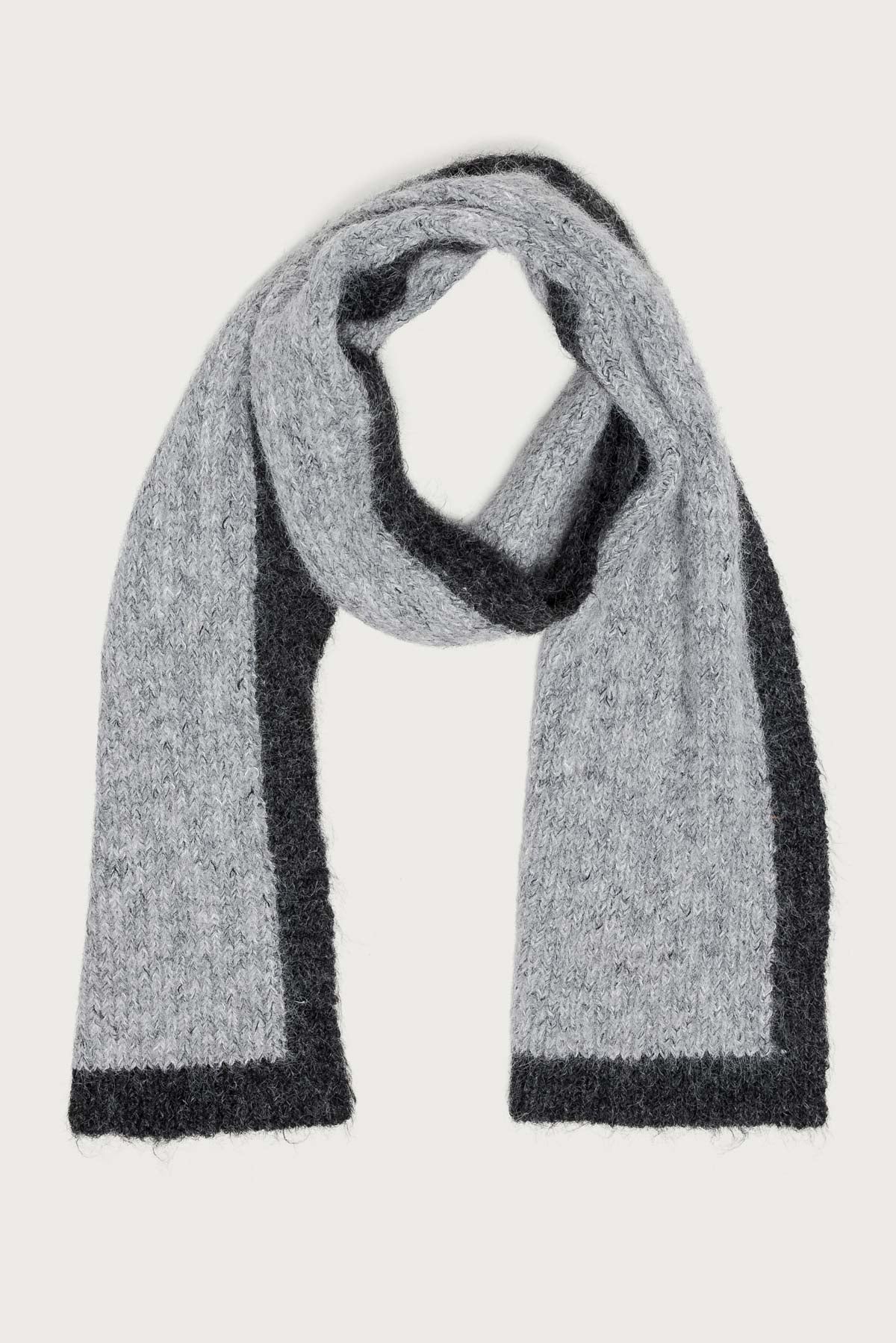 Knit Cozy Scarf